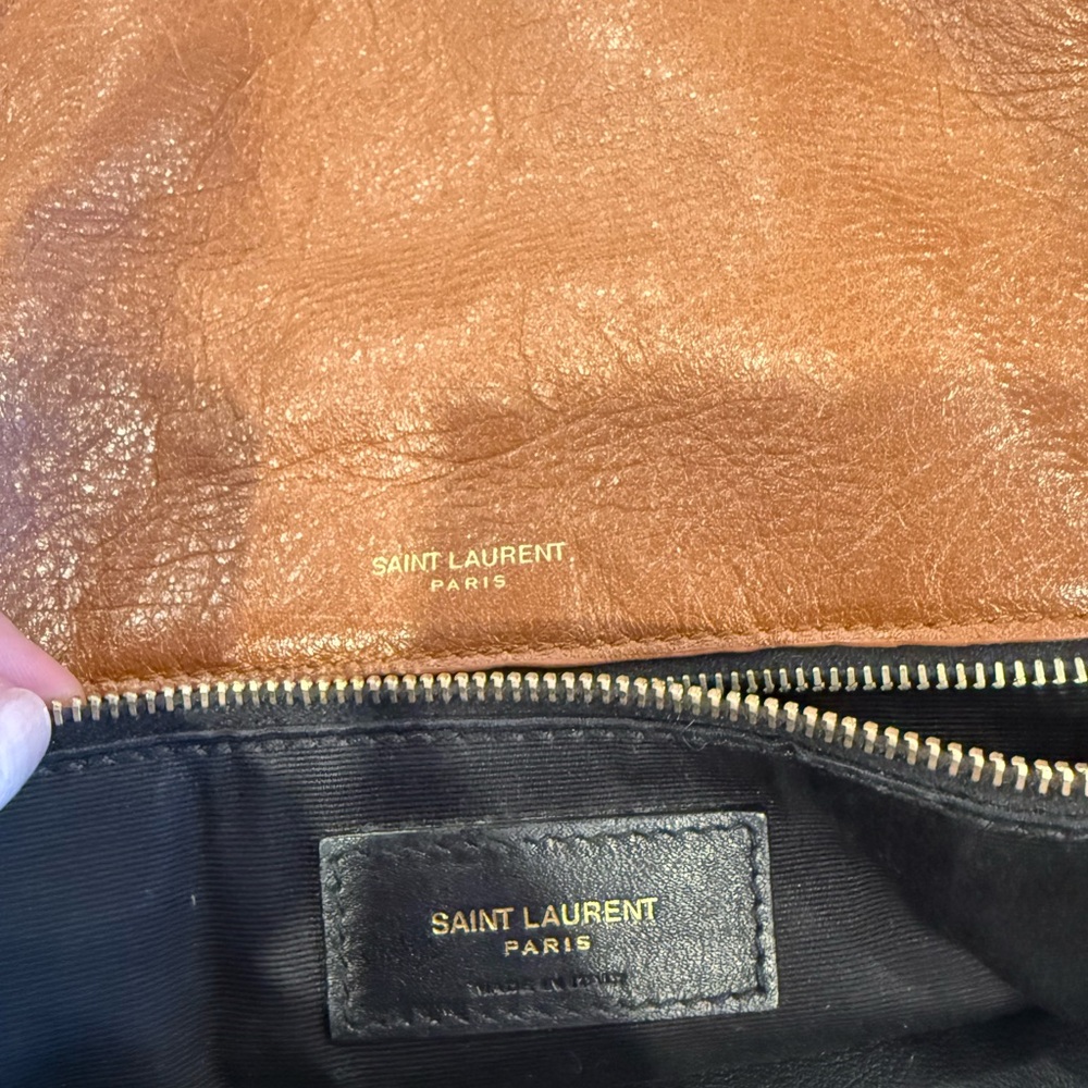 Saint Laurent Niki Medium in Vintage Leather, Light Caramel - Picture 10 of 14